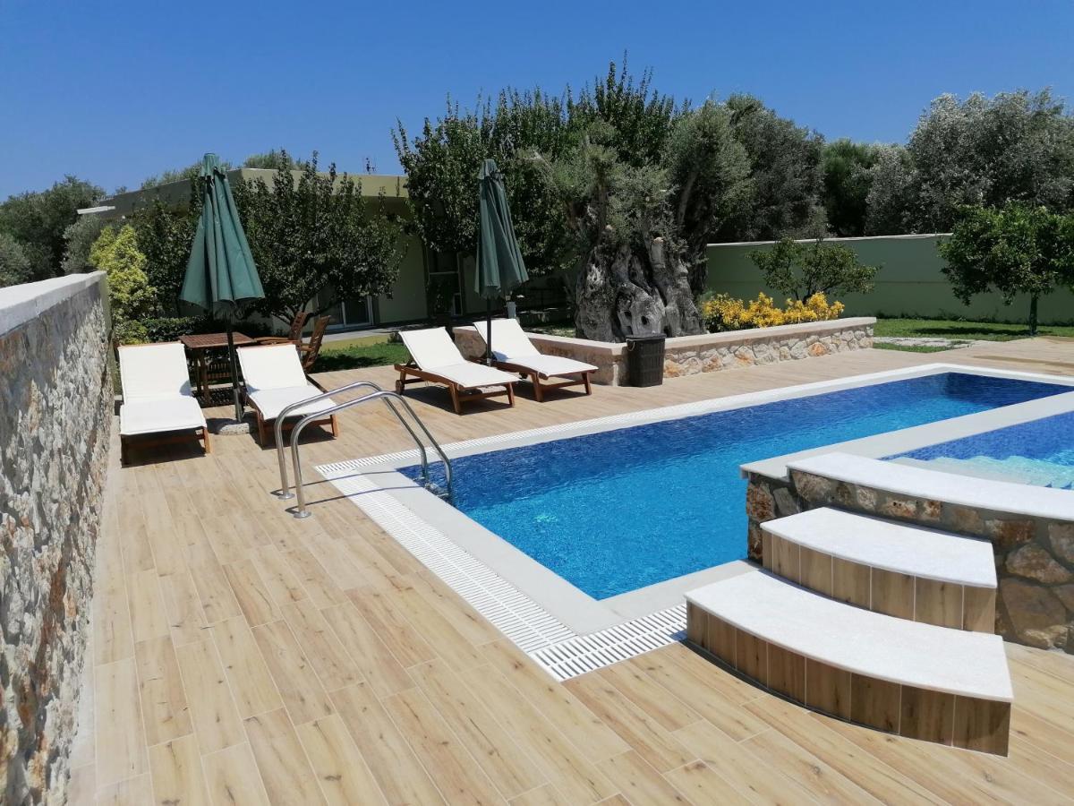 Mata - 600m² With Private Pool&jacuzzi Villa