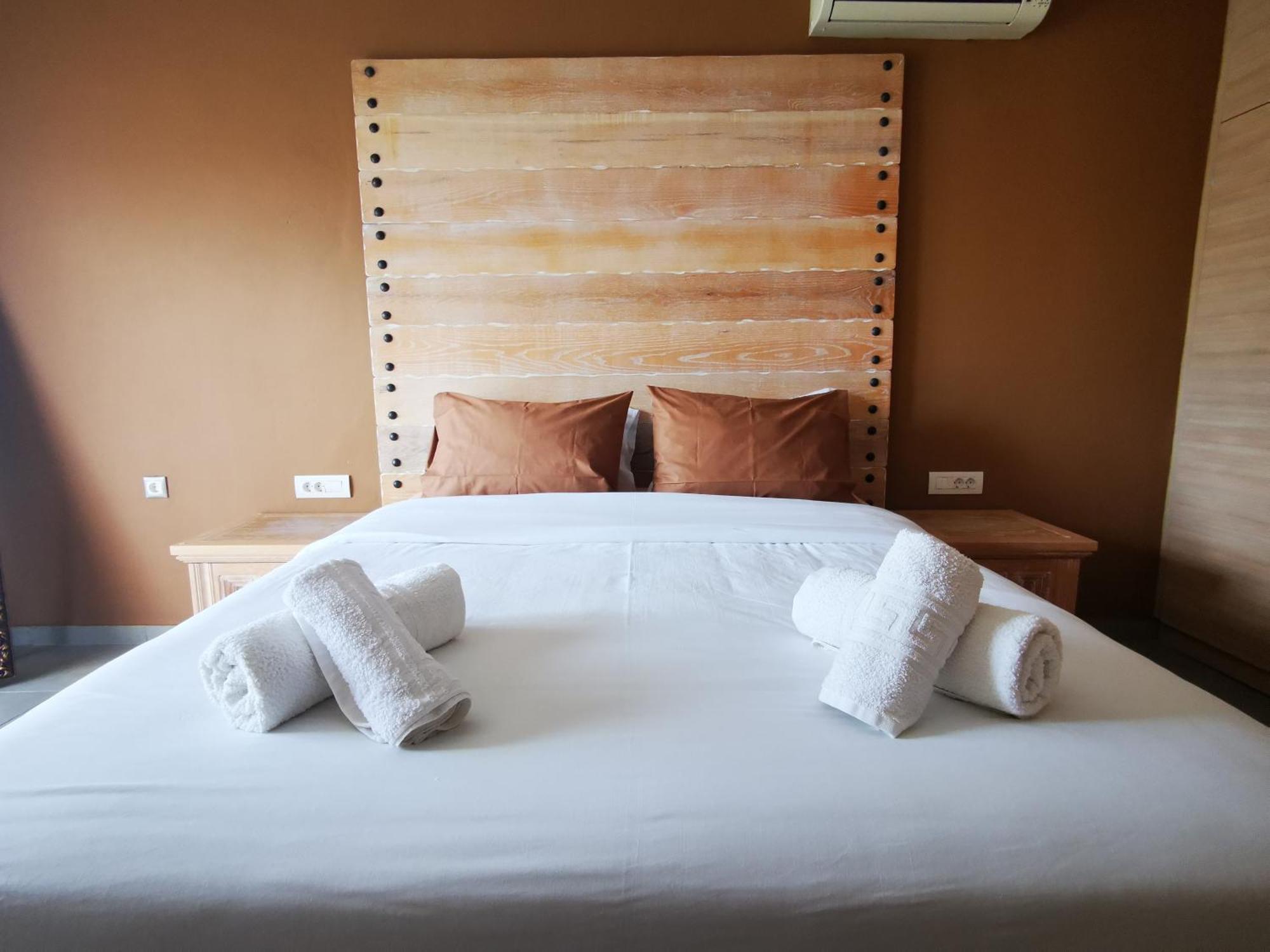 Mata - 600m² With Private Pool&jacuzzi * Kalithies