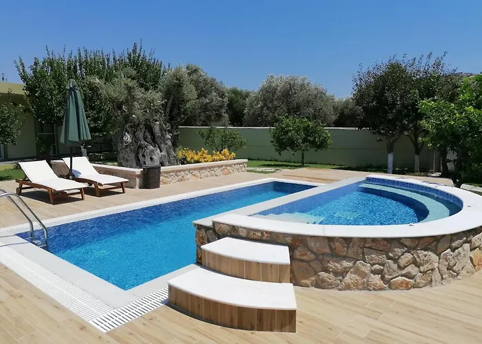 Villa Mata - 600M² With Private Pool And Jacuzzi